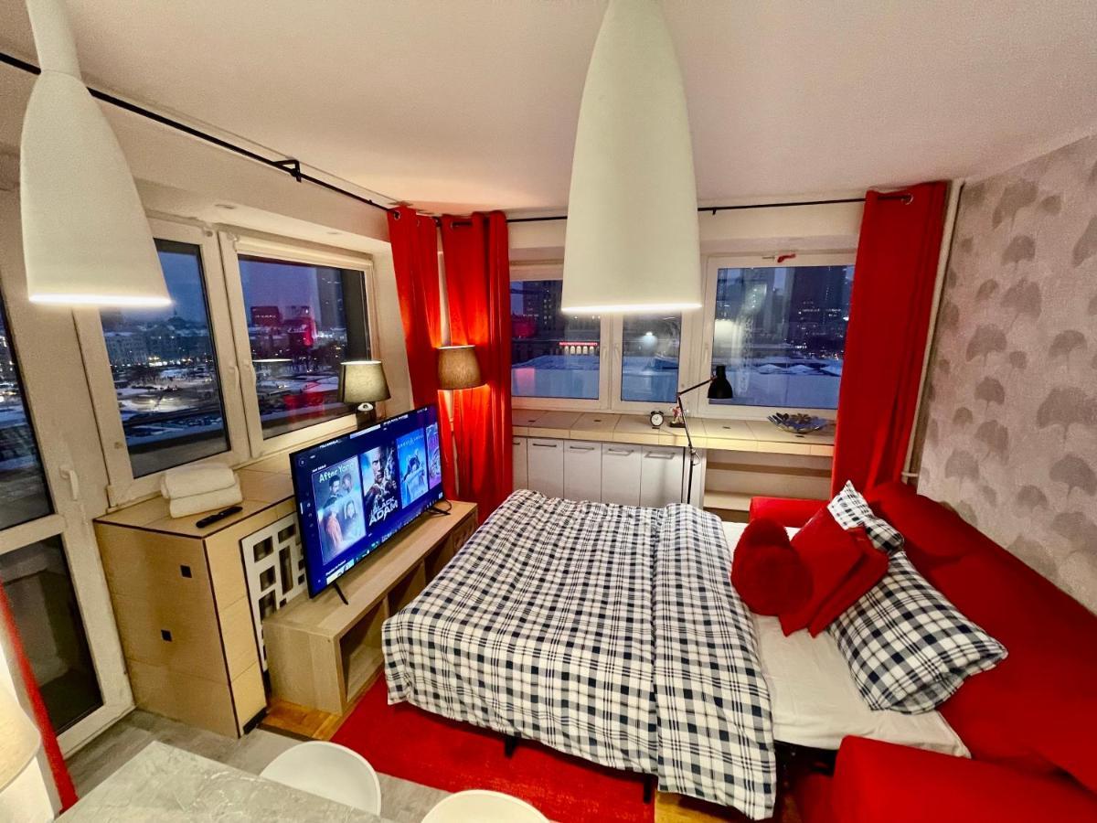 Love Metro Wifi 300Mbs 65'Tv Netflix Hbo Appletv+ Warschau Exterior foto